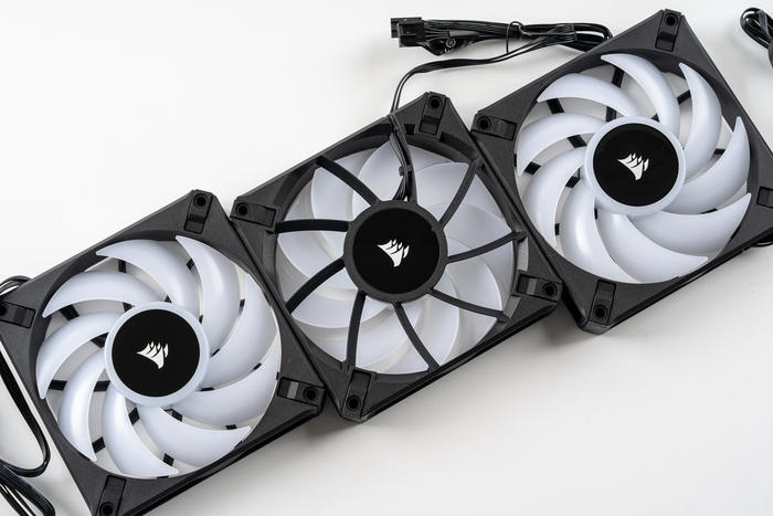 华硕proart4070ti开箱,华硕proartx670配什么显卡