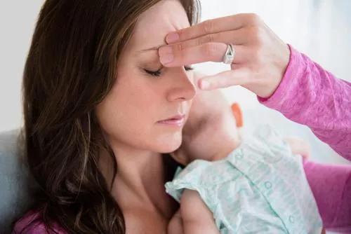 哺乳期月经奶量少,哺乳期来大姨妈奶量少怎么办