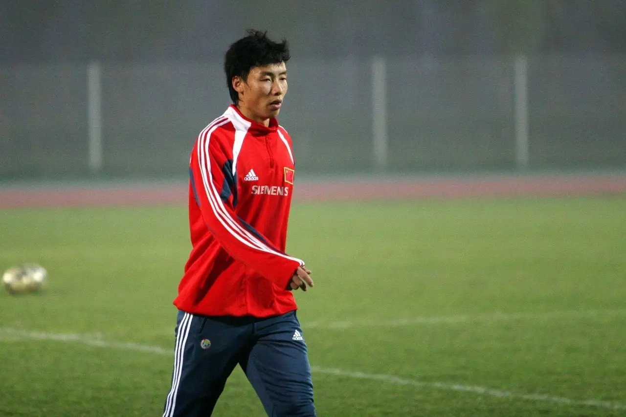 国青足球陈涛近况,足球报谈前国脚陈涛