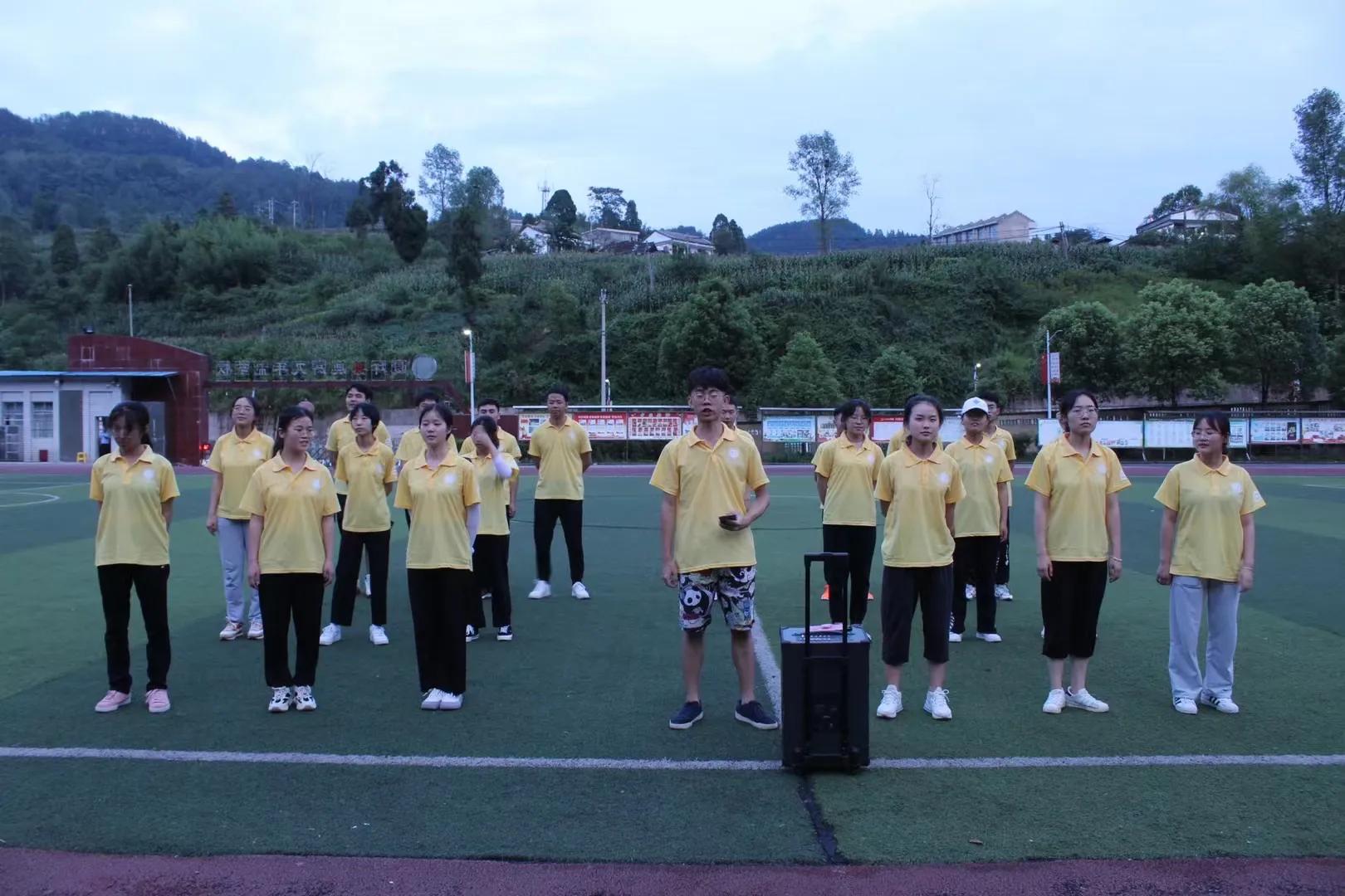 播音生的日常表演,播音生的日常朗诵