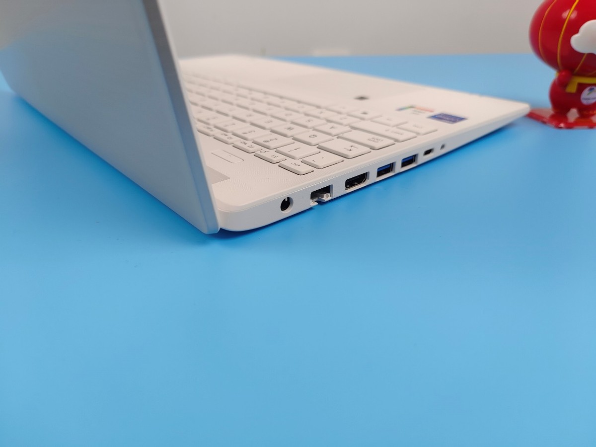 dynabookEX50L-K—高颜值耐看轻薄本