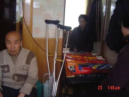 当年逼父跳海也要追星的女孩,杨丽娟为追星逼父亲跳海