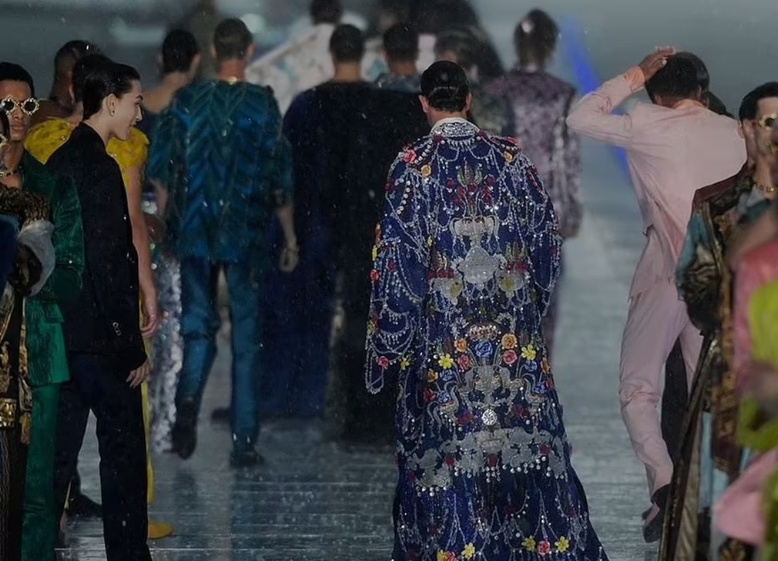 回顾2018年杜嘉班纳辱华事件：遭到众多网友*制抵**，现在怎么样了？