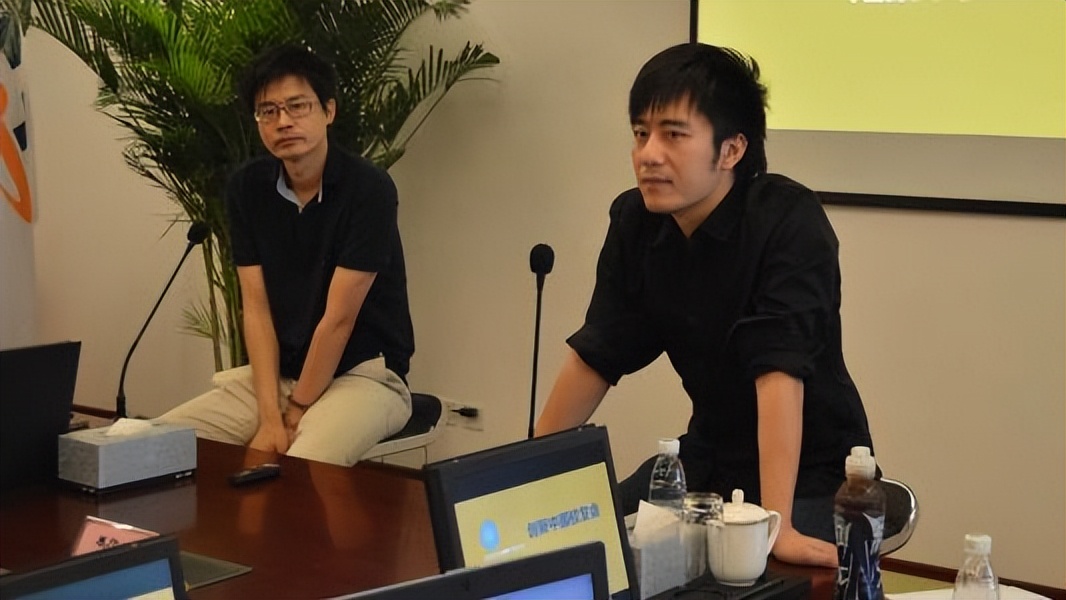 聚美优品陈欧简介,聚美优品陈欧充电