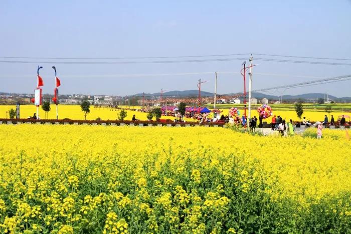 这里是人间仙境歌词,这里是人间仙境