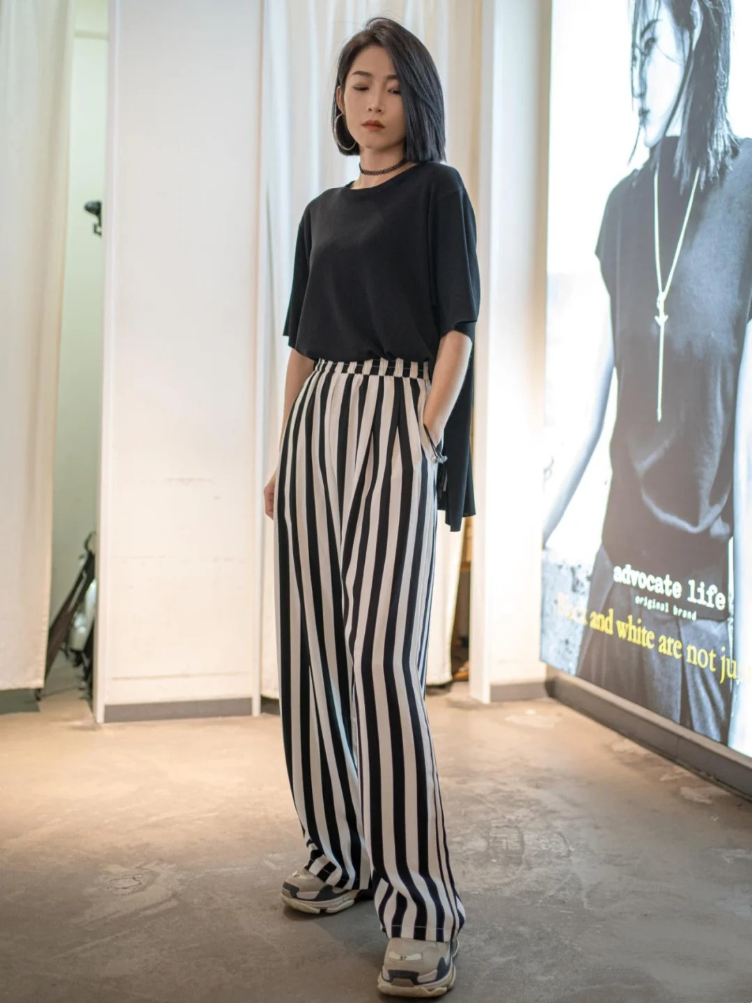 冬天穿什么裤子显瘦显腿长卫裤,百搭裤子设计感显高显瘦直筒裤