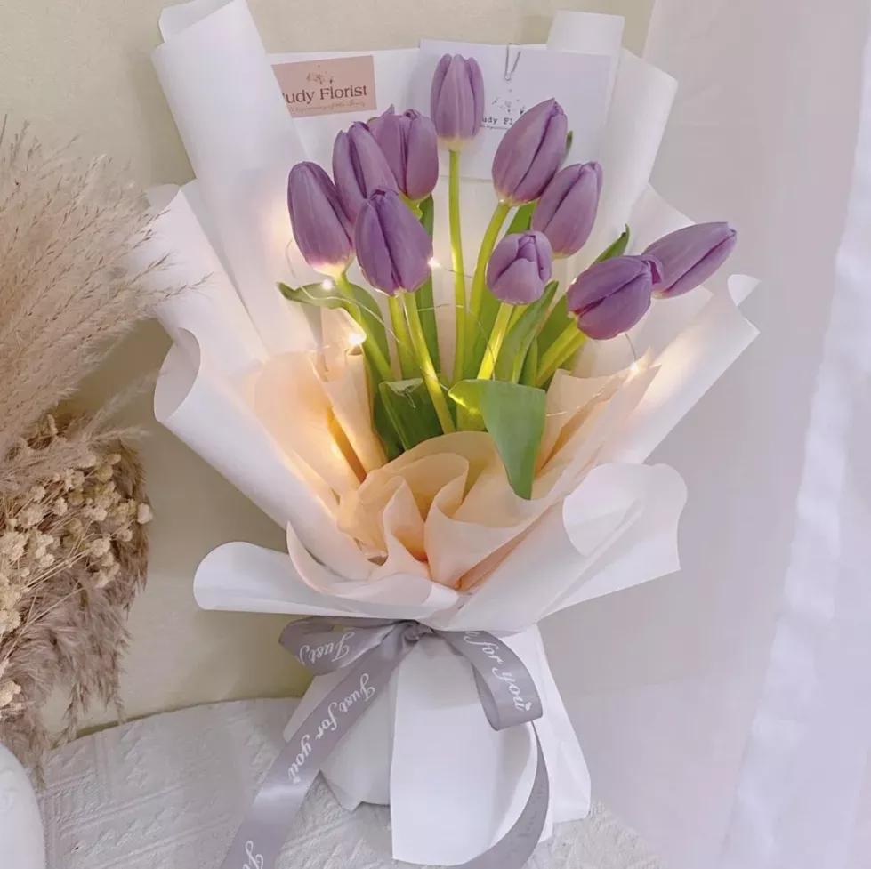 閮侀噾棣欒姳璇強瀵撴剰,閮侀噾棣欏拰鐜懓鑺辫