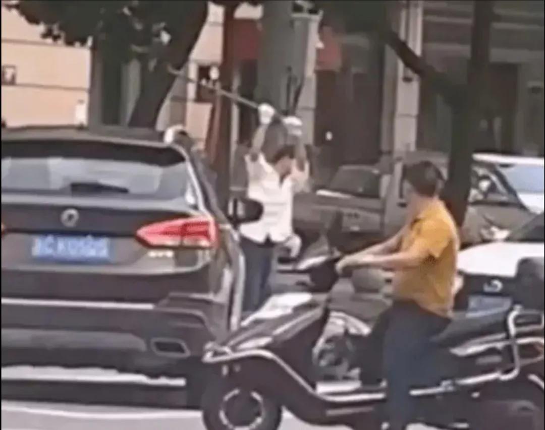 遇到危险怎样一招致命,一招教你遇到危险怎么自救