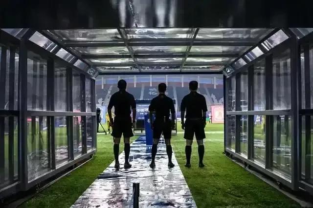 中国足球砥砺前行,中国足球青训的希望