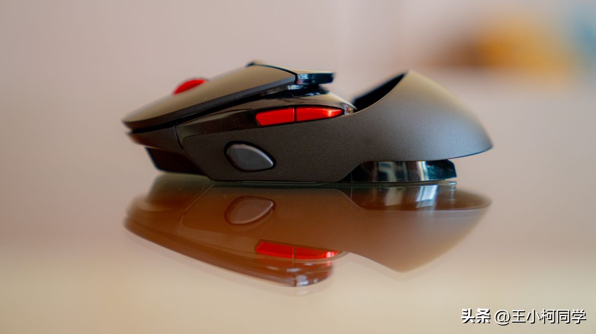 好用的无线鼠标可以考虑雷柏vt950,雷柏vt960s鼠标设置吃鸡