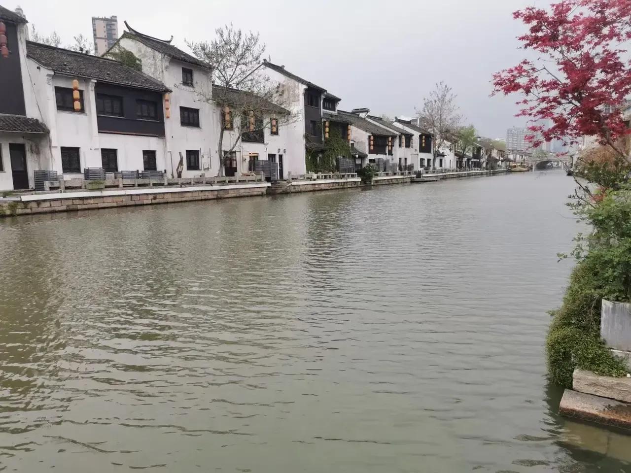 寰愬窞鍒伴噸搴嗗叚鏃ユ父,浠庡緪宸炲幓鏃犻敗鏃呮父