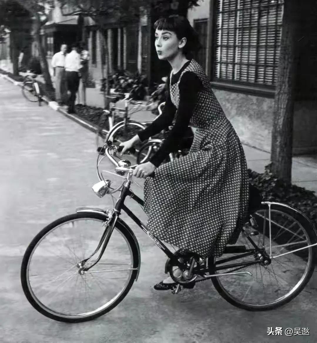 凤凰牌旧自行车值多少钱一辆,80年代的凤凰自行车收藏价值高吗