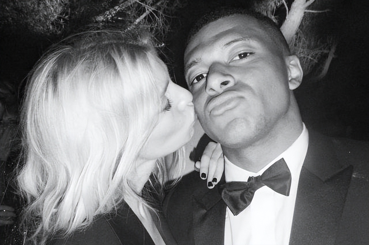 姆巴佩抱女生,姆巴佩抱女人