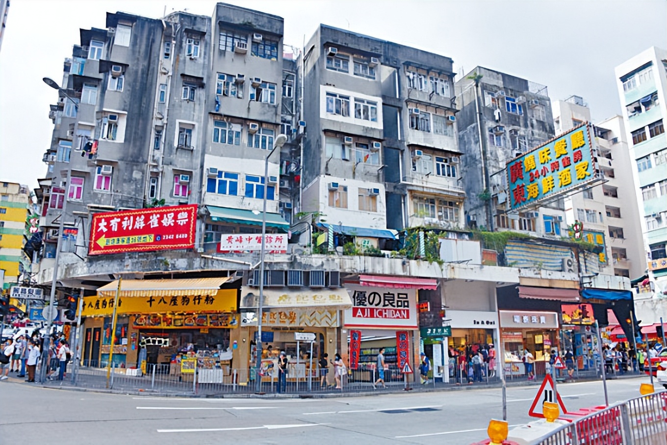 香港零食推荐零食铺,香港零食去哪里买推荐店铺