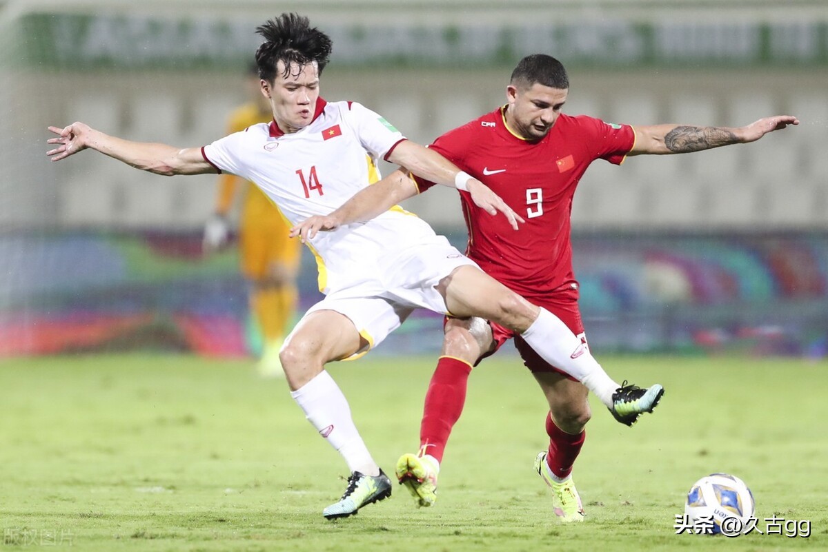 国足主帅新人选被曝最新消息,国足新任主帅人选浮出水面