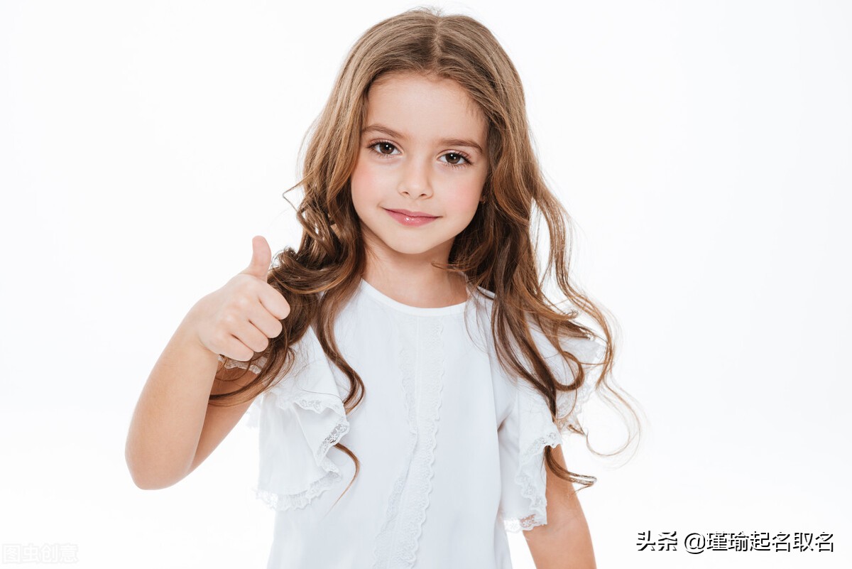 天生优雅有气质的女生,有气质淡定从容的女生