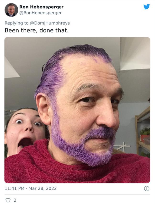 盘点女儿给爸爸的化妆技巧,外国女儿给老爸化妆