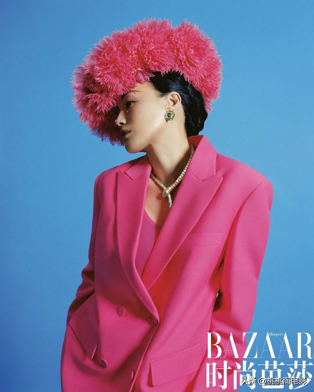 舒淇时尚芭莎九月刊封面构图解释,舒淇时尚芭莎最新杂志封面大片