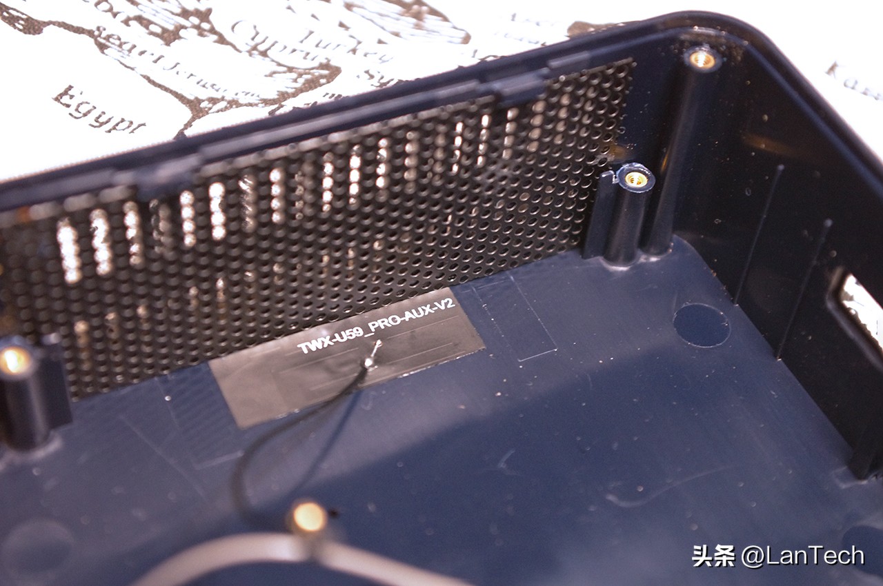 零刻eq59pro和标准版有什么区别,零刻迷你主机eq59能运行cad吗