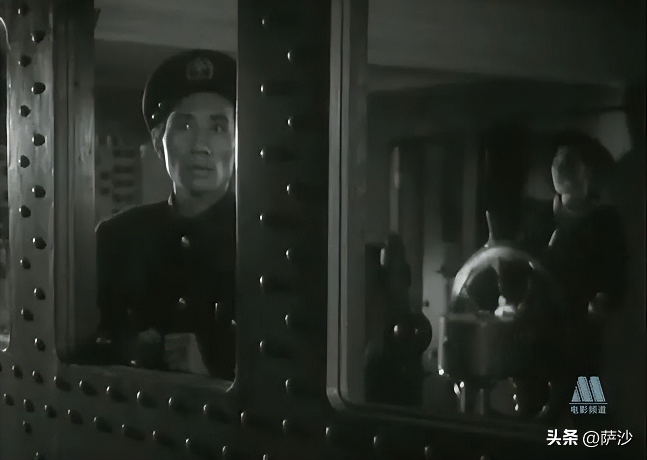 近代泰坦尼克号海难,泰坦尼克号海难真实原因