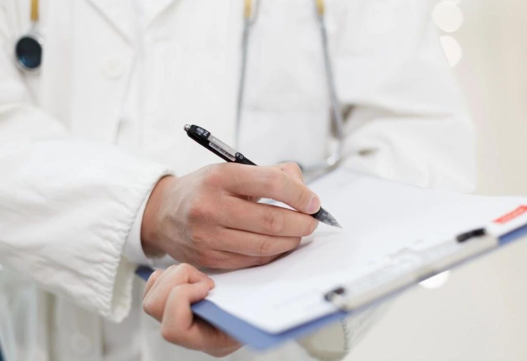 女护士处理男患者隐私部位，会感觉难为情吗？医护人员说出实情