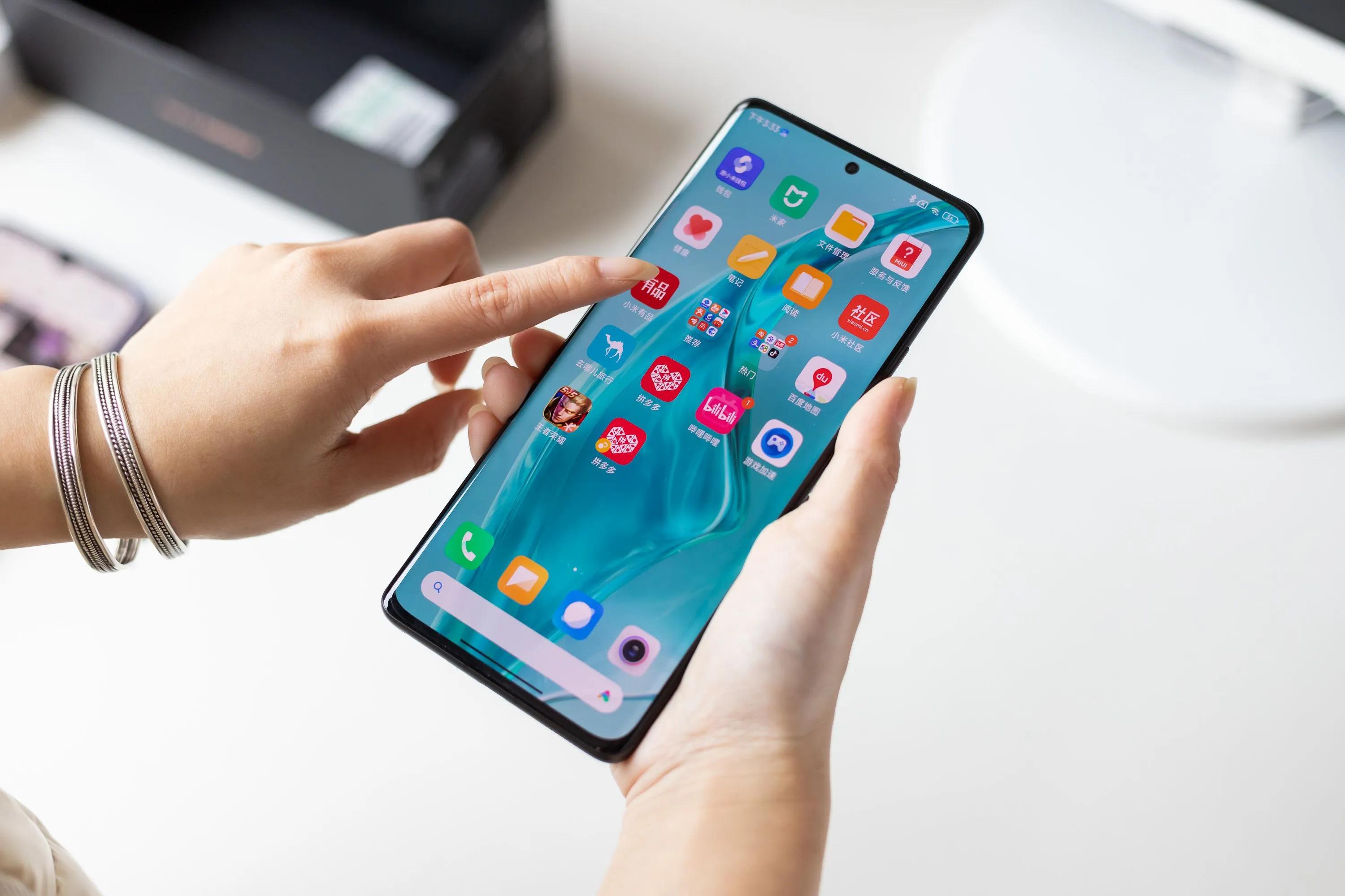 小米手机信号满格网速慢怎么解决,小米12手机为啥跑不满千兆网络