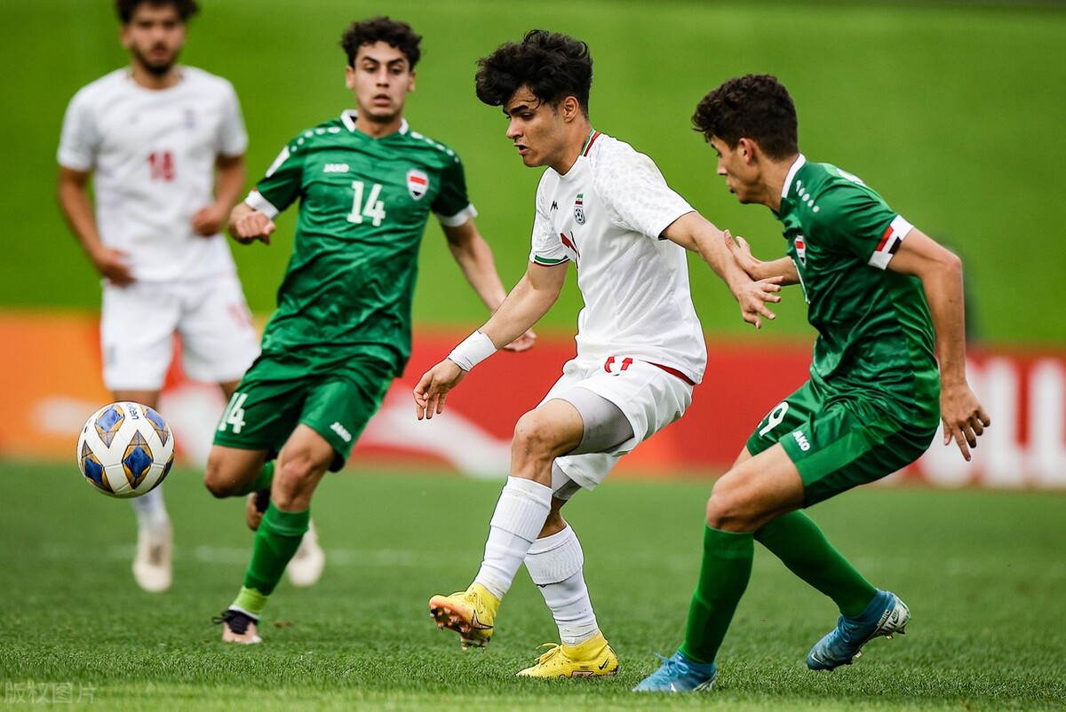 亚洲杯伊朗队2比1战胜日本队,亚洲杯爆冷0比7不敌乌兹别克斯坦