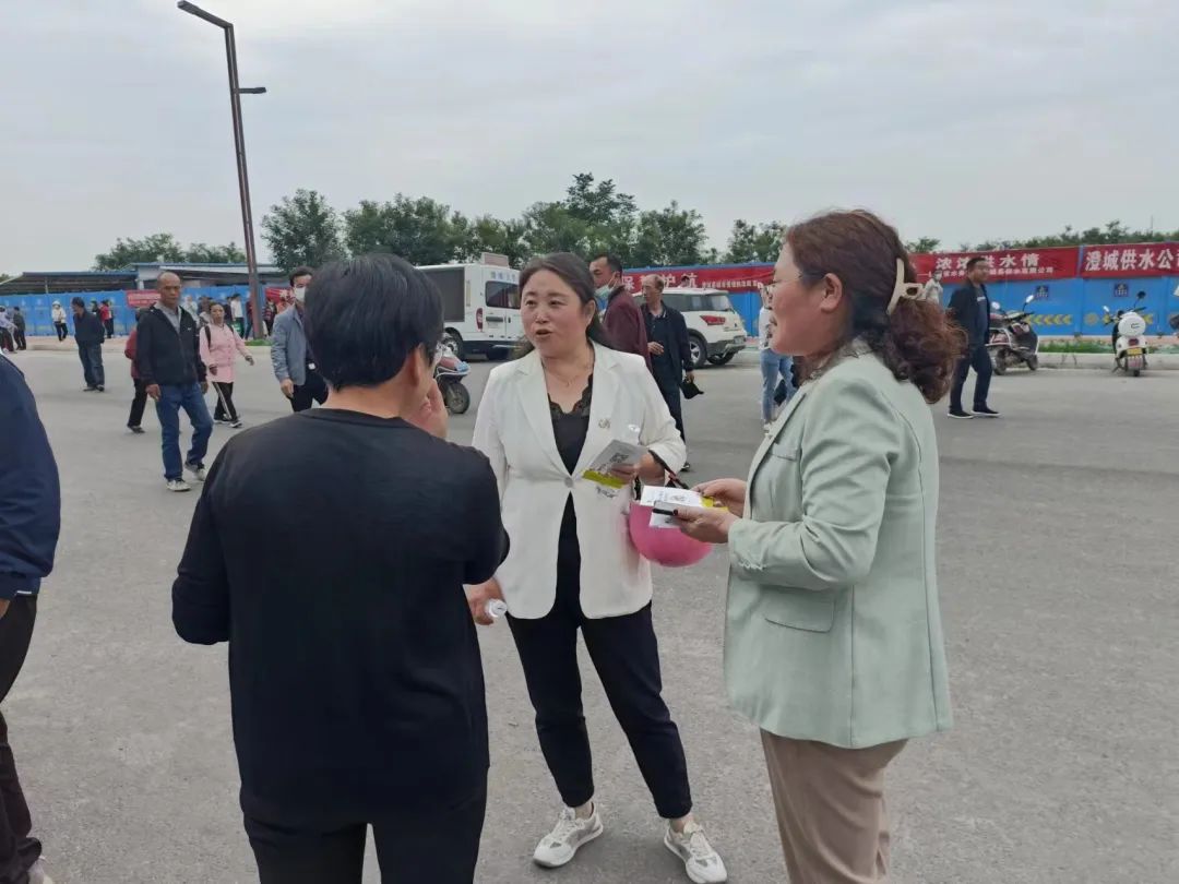 护航高考志愿者行动,助力高考爱心志愿者