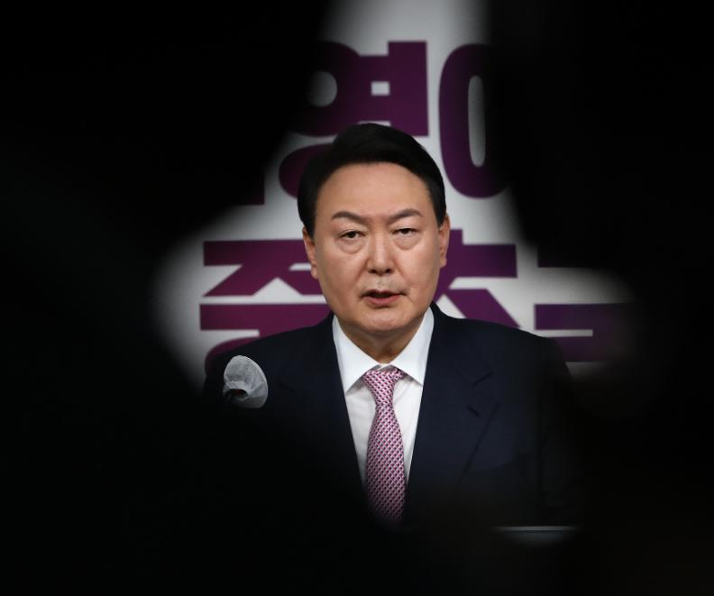 美媒看尹锡悦发言,尹锡悦访美国