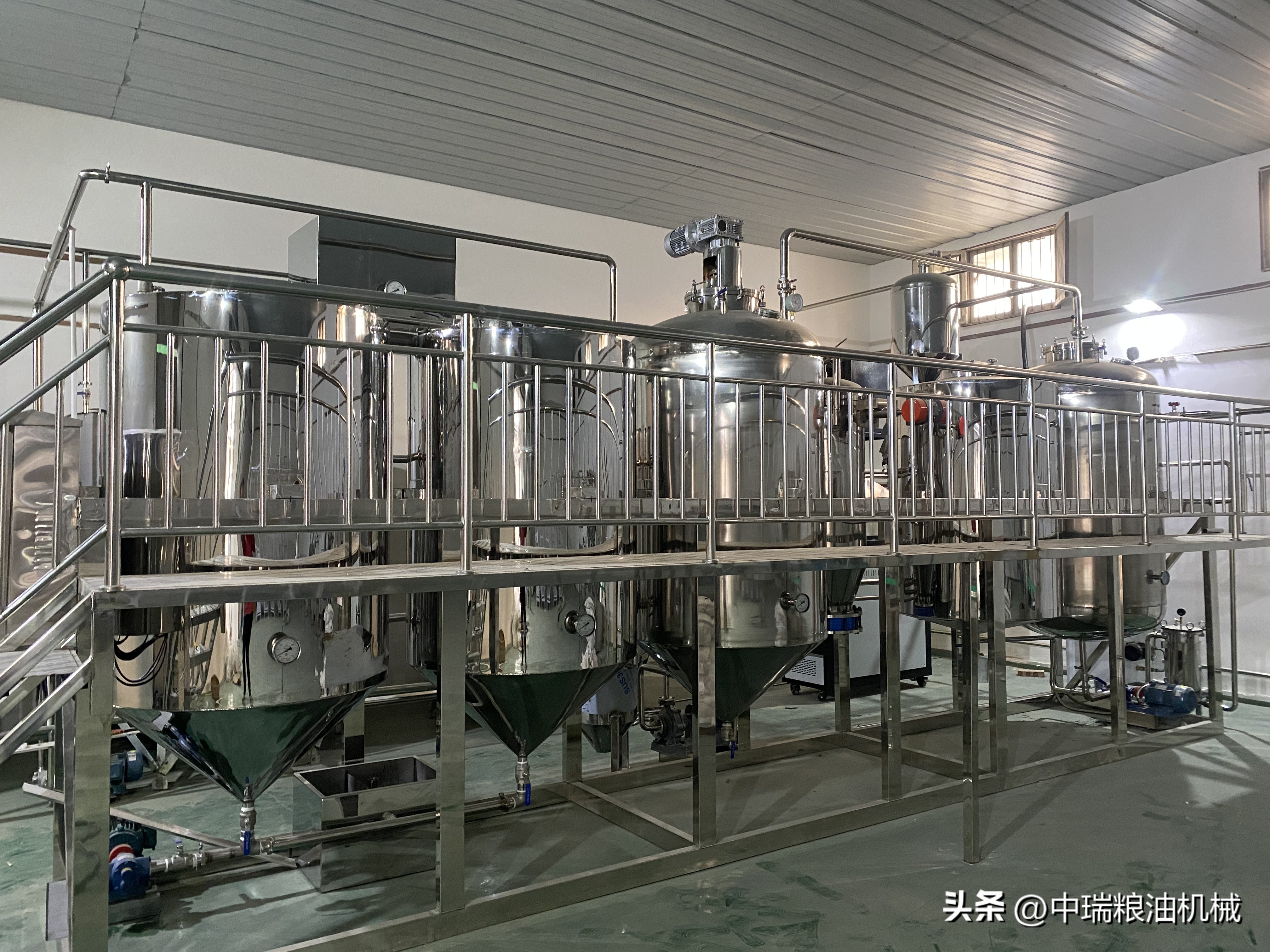 食用油加工厂生产线要投资多少钱,小型食用油加工厂需要投资多少钱