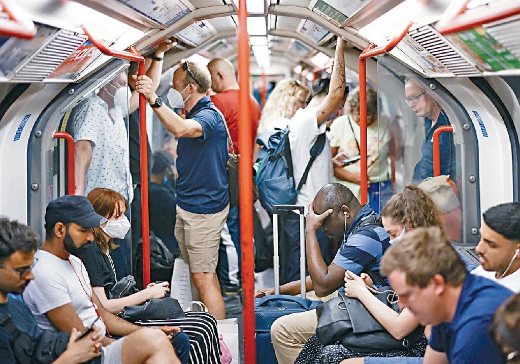 比深圳贵一倍的香港地铁票价，和海外大城市相比又是什么水平？