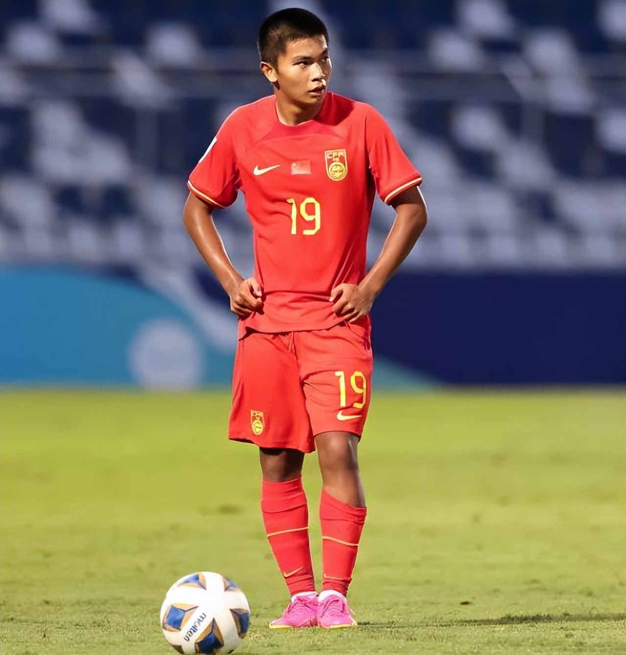 中国男足u20亚洲杯对澳大利亚,中国对澳大利亚男足u17直播