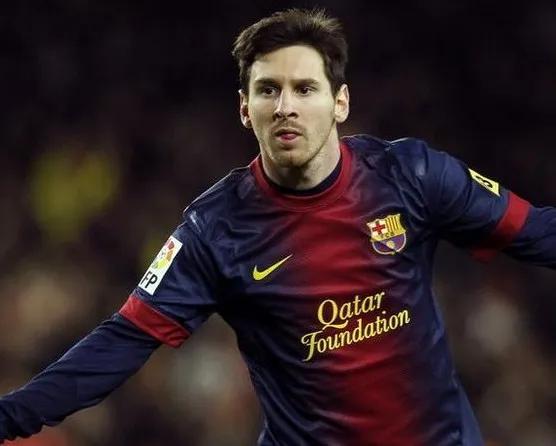 2014年的梅西巴萨,2014梅西和2022梅西谁更强