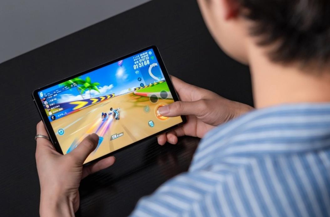 联想焕新季持续一个月满满特惠打造学习和办公“盛宴”