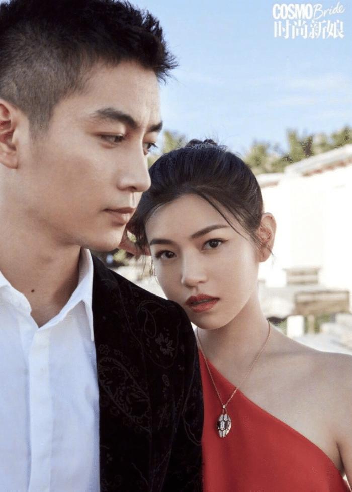 陈妍希陈晓合体现身高调撒狗粮,陈妍希晒全家福为陈晓庆生