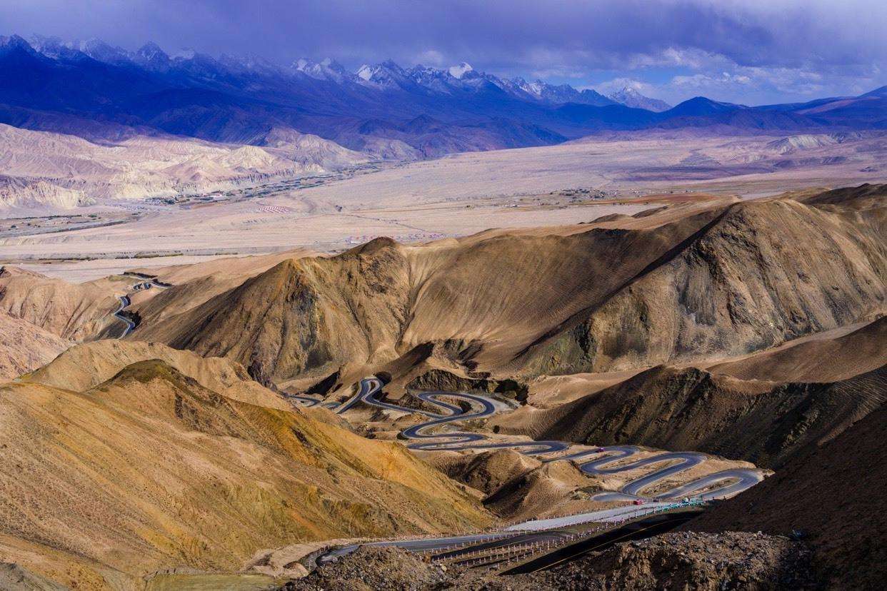 全疆大环线自驾游最佳路线,全新疆自驾游路线推荐