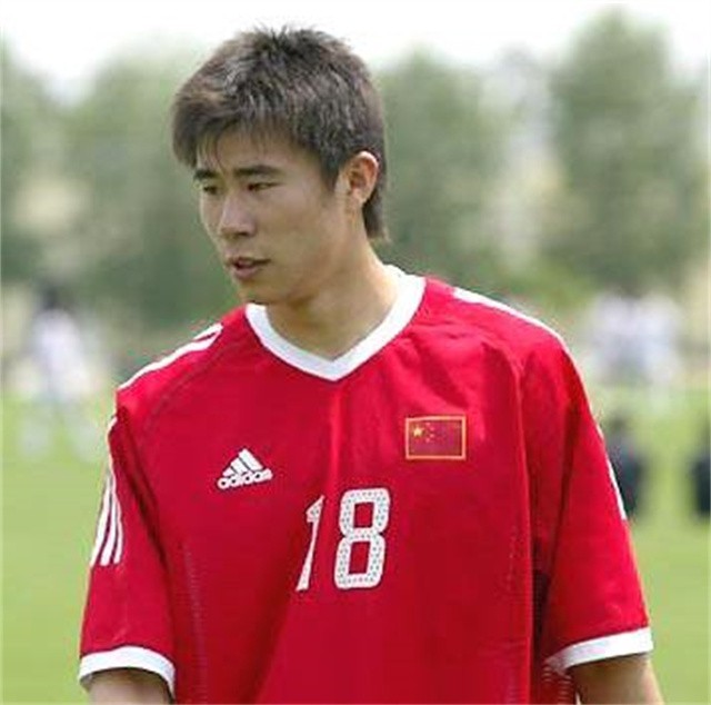 董方卓陨落的天才,天才球员董方卓的残酷答案