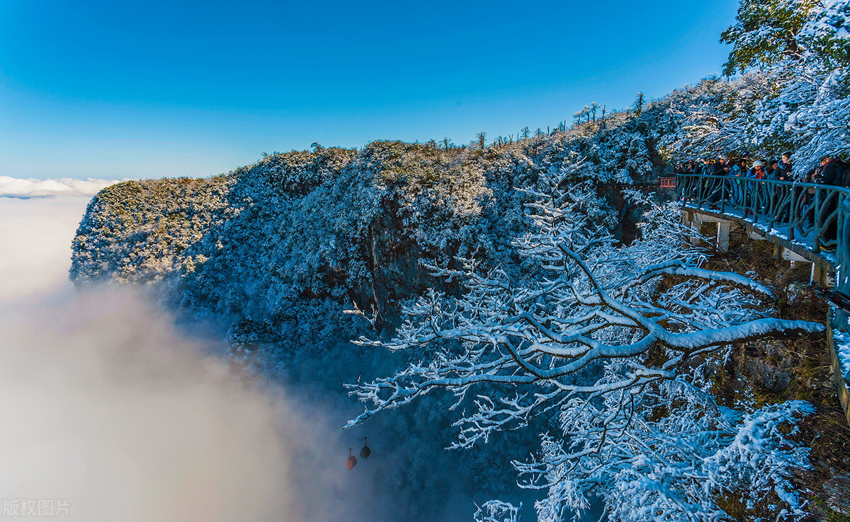 张家界冬天去合适吗？有雪吗？12月份去张家界冷不冷？景色怎么样