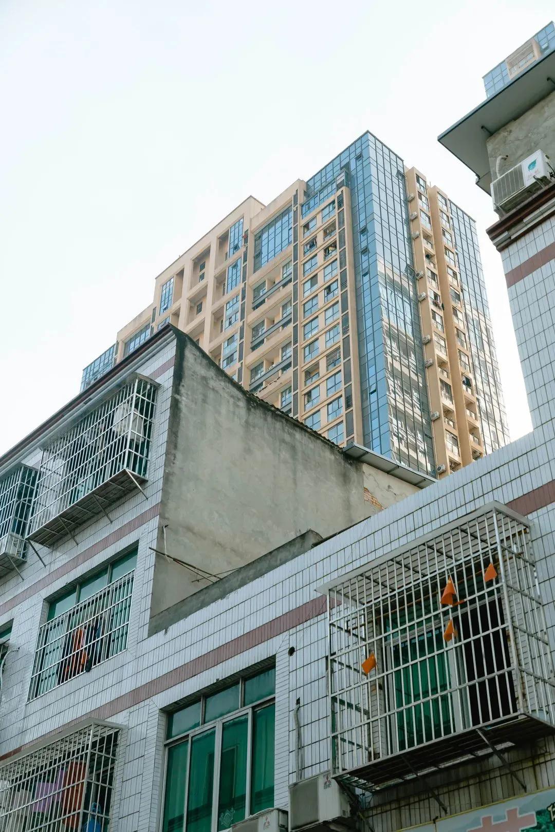 成都伏龙小区伏龙一街,土味城中村