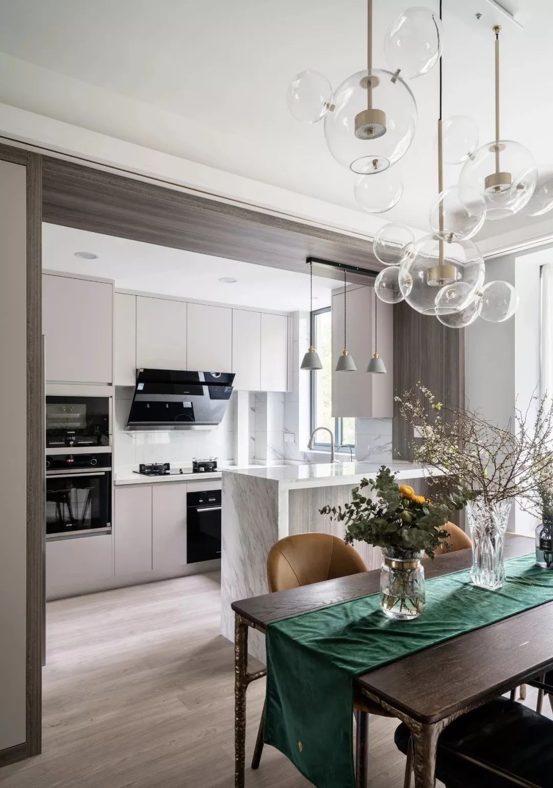 开放式厨房油烟隔断帘怎么处理,想做开放式厨房又怕油烟咋办