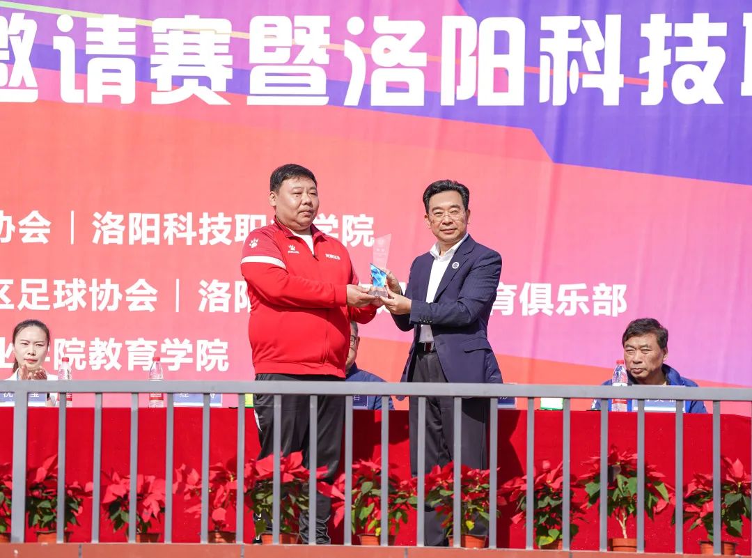 椹伴獘缁胯尩,椹伴獘缁胯尩瓒冲绮惧僵