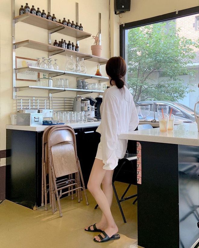 夏季韩版时尚潮流平底凉鞋,25款适合不同女人韩国凉鞋