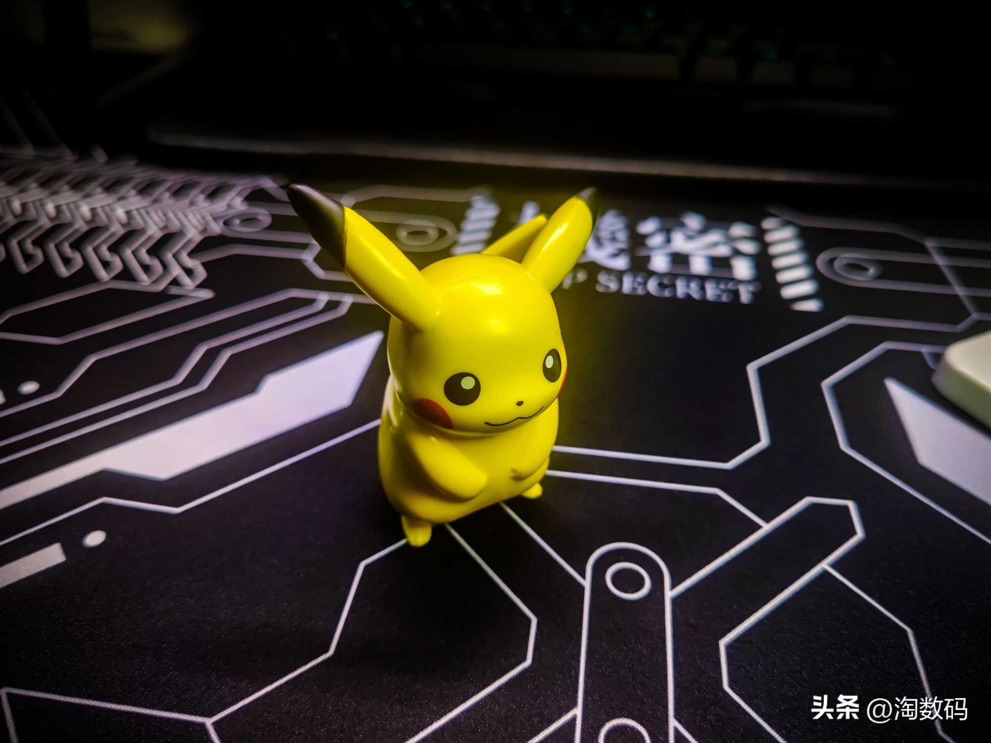 智能台灯拆解测评,无极调光台灯拆解