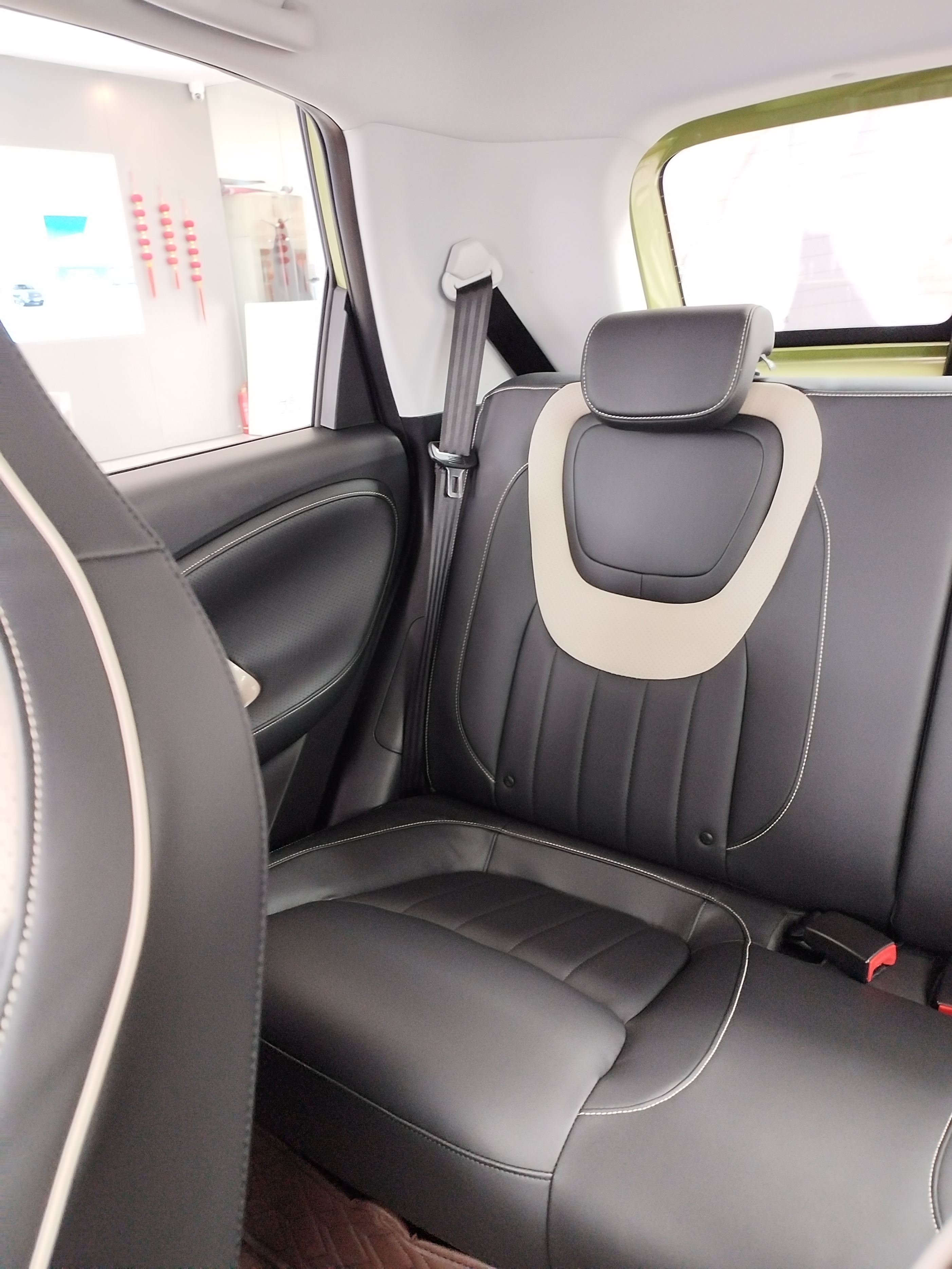 买五菱缤果顶配,五菱缤果plus多少钱