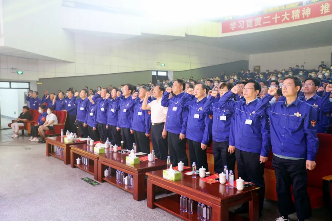 奋进新征程海化*党**旗红——山东海化集团举行庆祝中国*产党共**成立102周年职工文艺演出