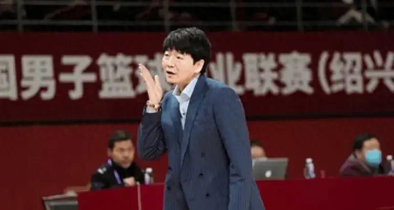 新疆总决赛邱彪赛后采访,新疆队史第一次输给天津