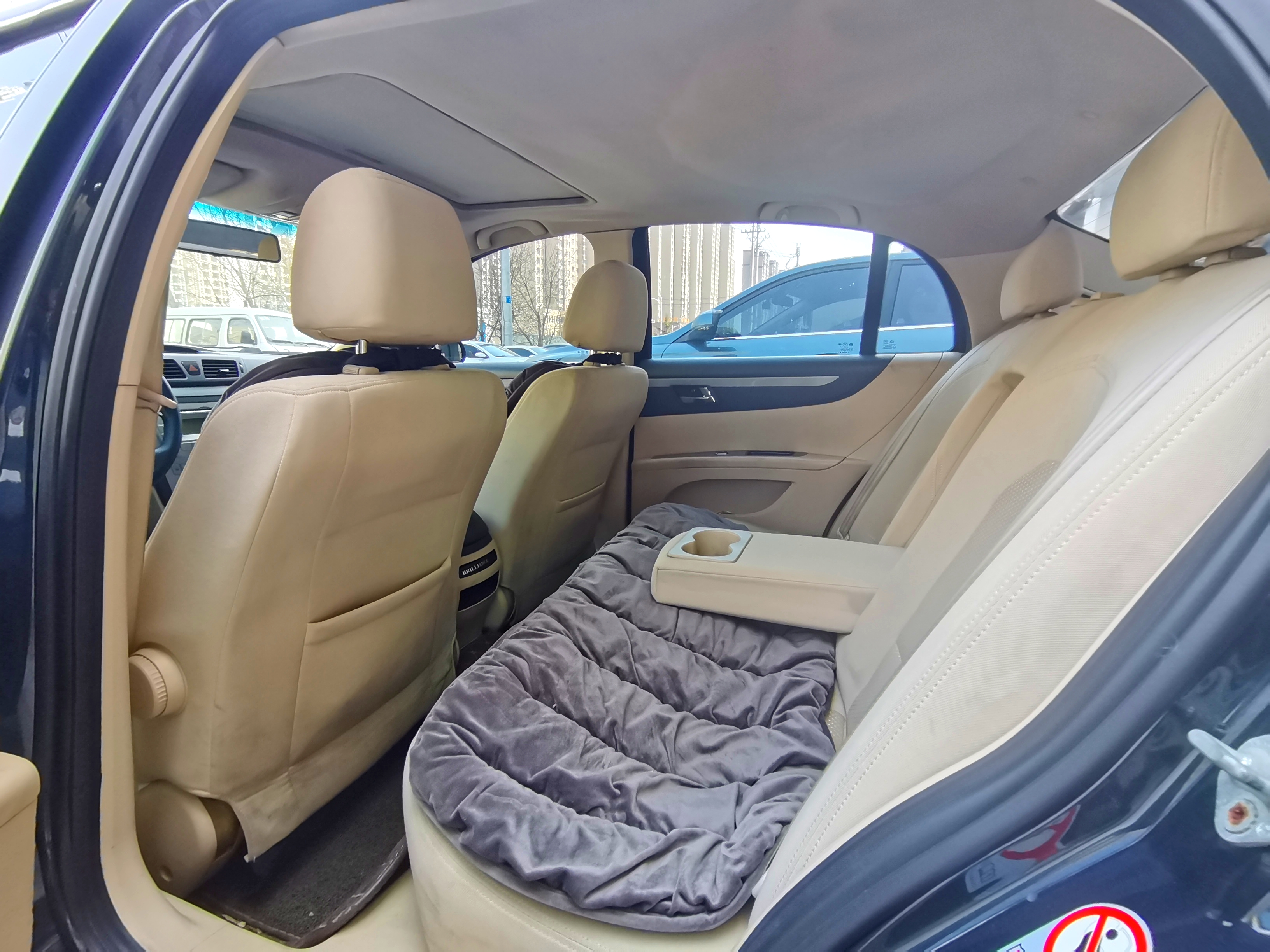 曾经辽沈大地的公务车王者，一起来看中华尊驰