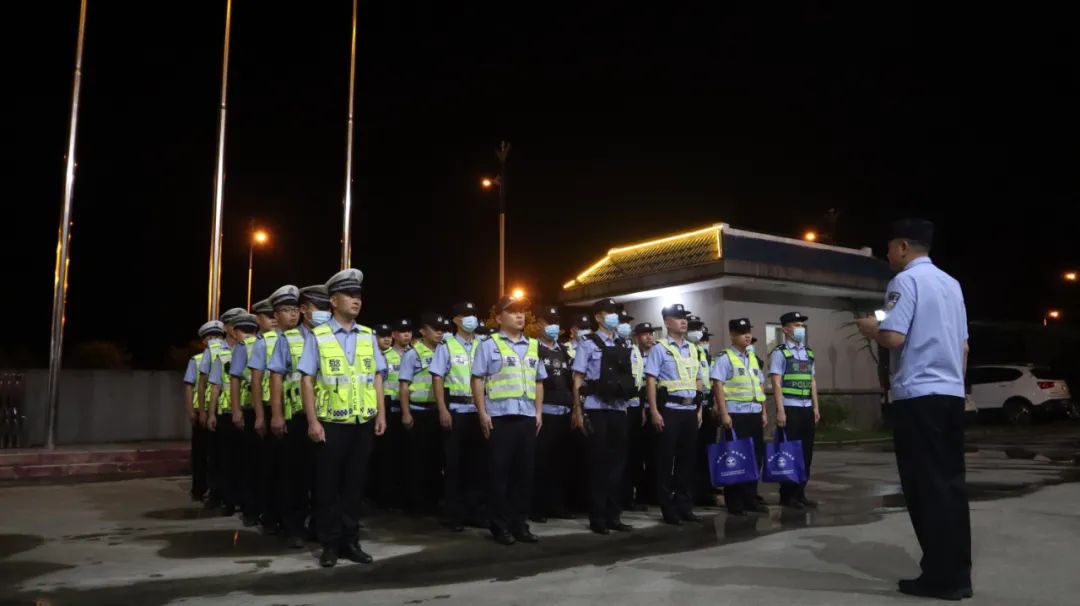 全警出动整治行动,柳州公安集中开展社会治安大清查