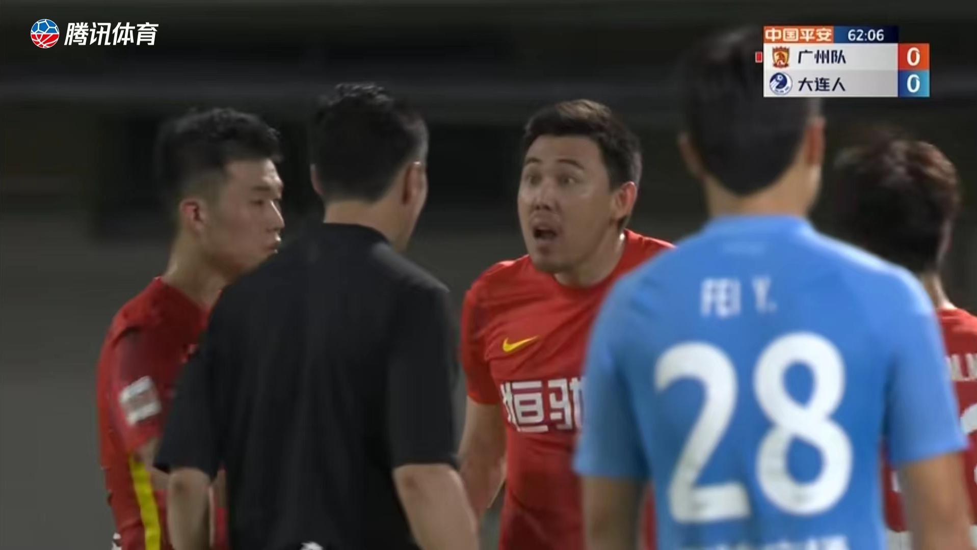 李学鹏骂裁判,李学鹏直接红牌