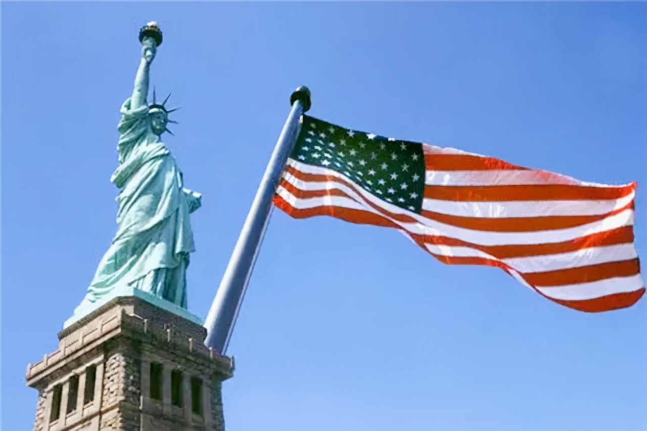 赵少康为投靠美国，甘愿让台湾做美*中反**重要棋子？